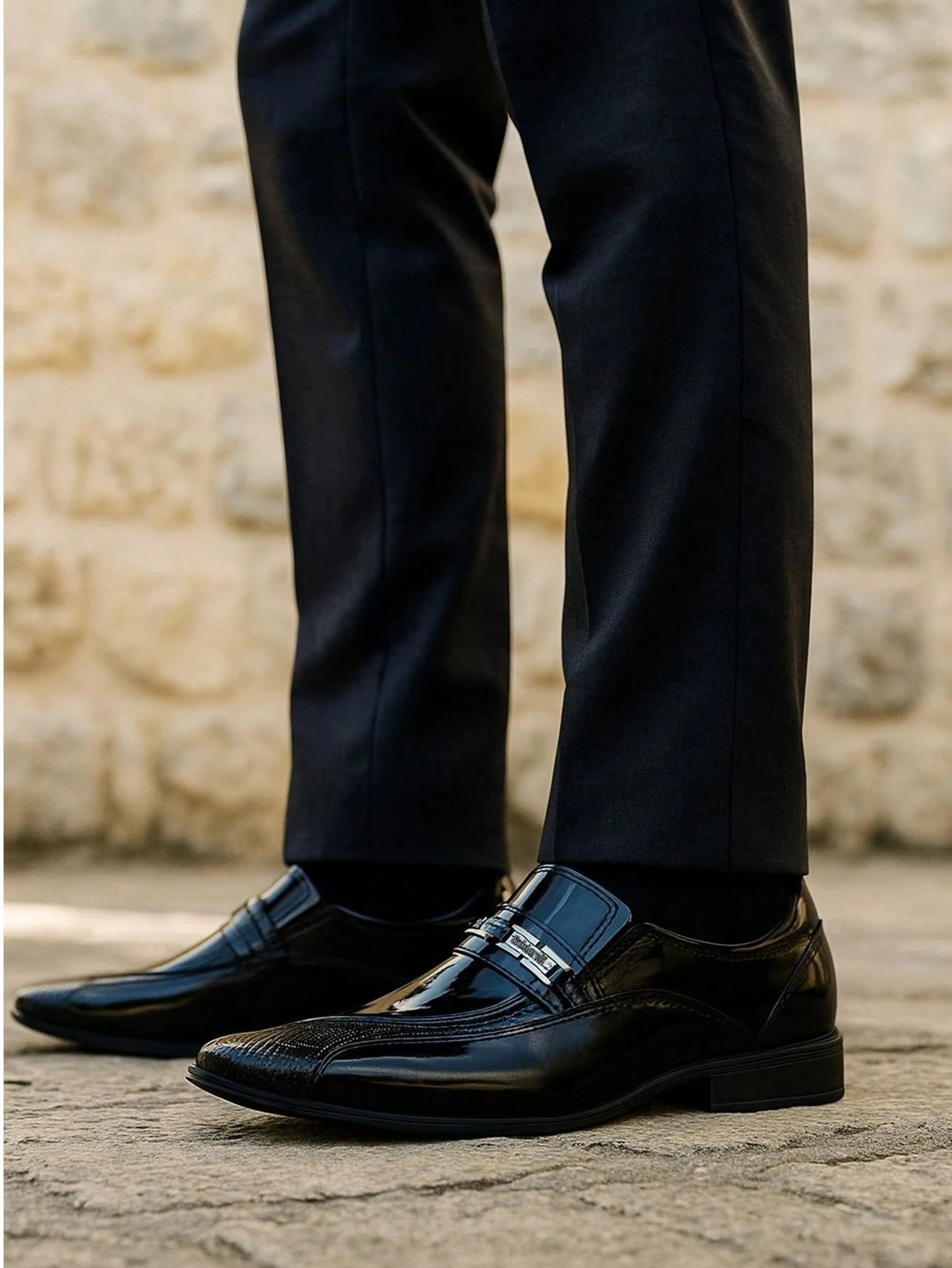 Sapato Social Masculino Preto com Bico Quadrado