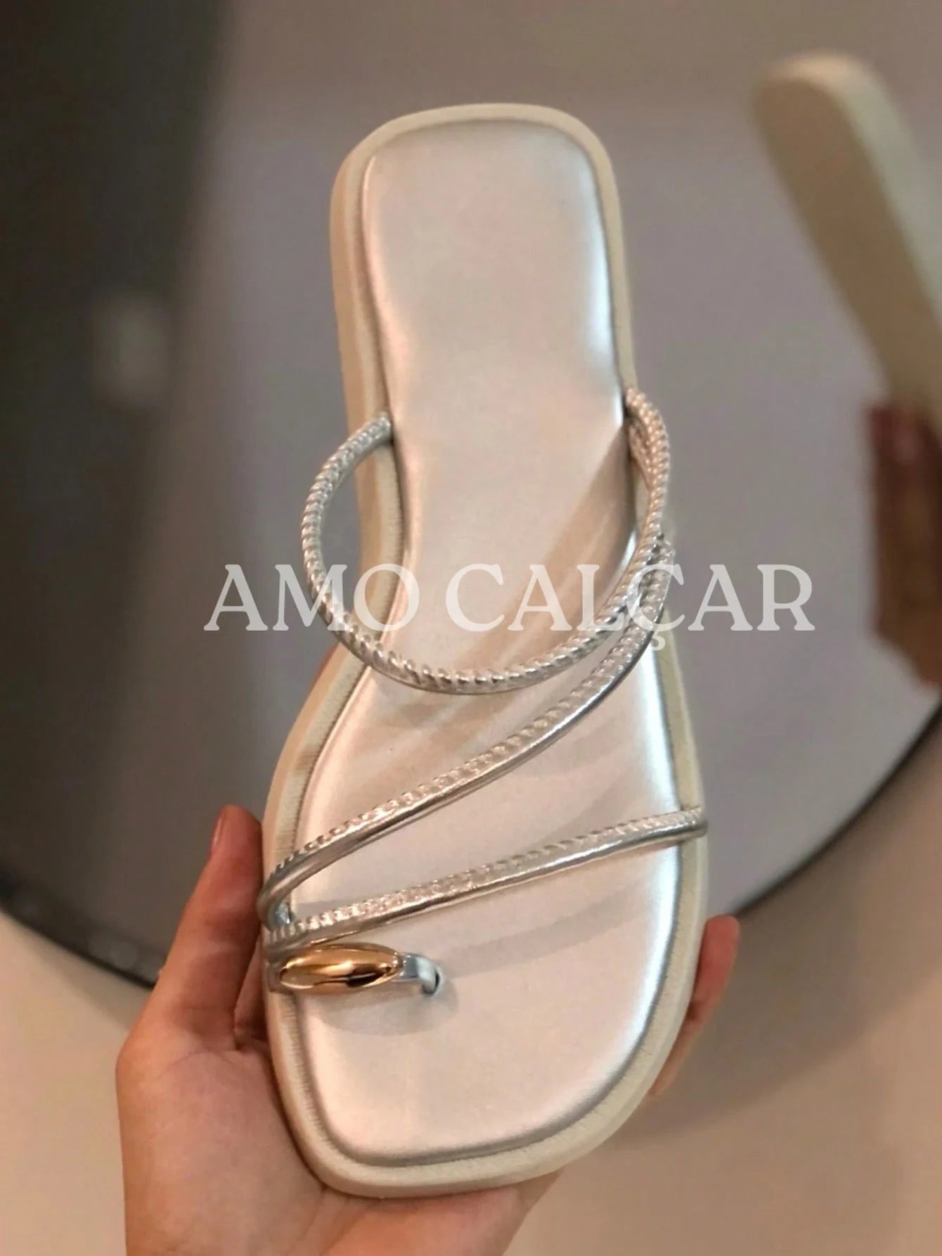 Sandália Feminina Flatform com detalhe em abs no dedinho elegante rasteirinha feminina