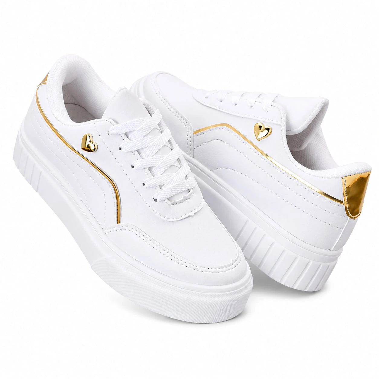 Tênis Casual Feminino Branco com Detalhes Prata e Solado Confortável