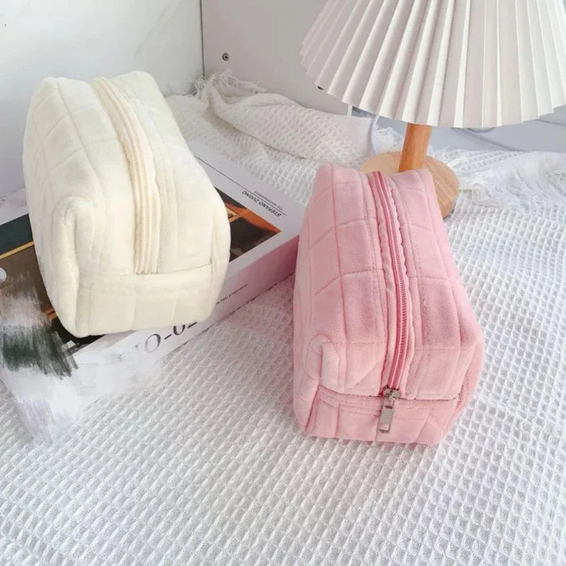 Necessaire Essential Plush